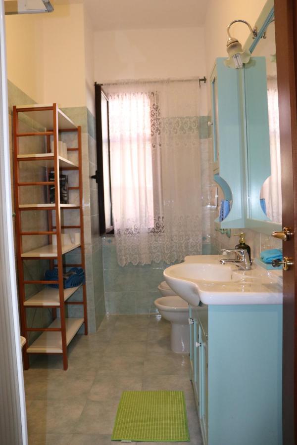 Casa Andreea Vicino Al Centro Di Olbia Iun R5904 Apartment Exterior photo